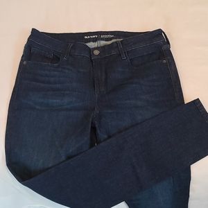 Old Navy Built-in Sculpt Rockstar Skinny